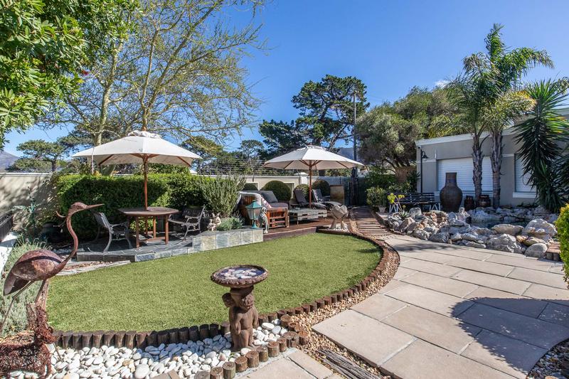 6 Bedroom Property for Sale in Plumstead Western Cape